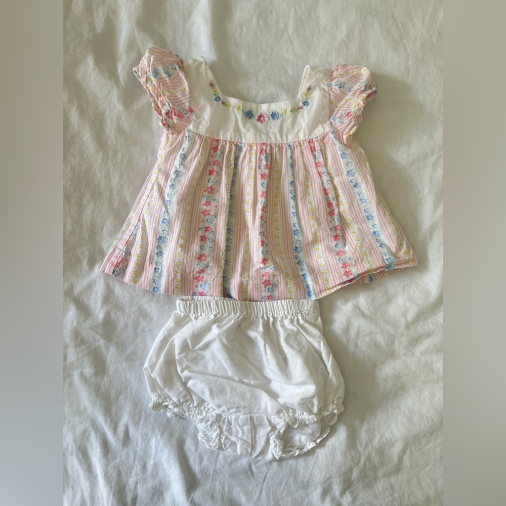 Janie and Jack set